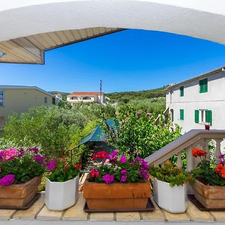 By The Sea Tkon, Pasman - 12346