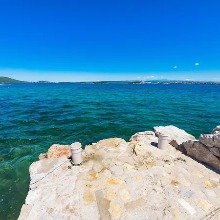 Apartman By The Sea Tkon, Pasman - 12346 *