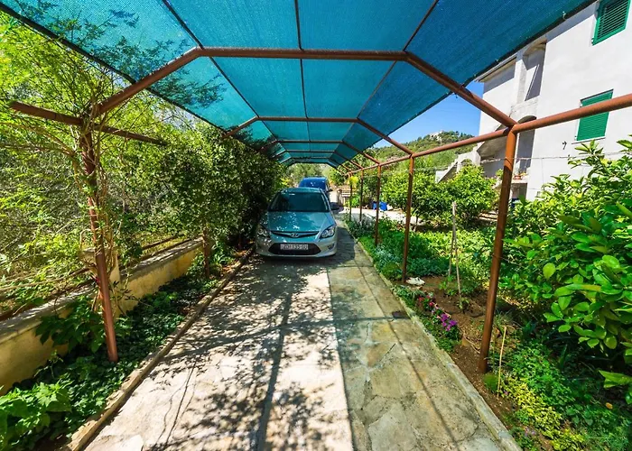 By The Sea Tkon, Pasman - 12346 Apartment *
